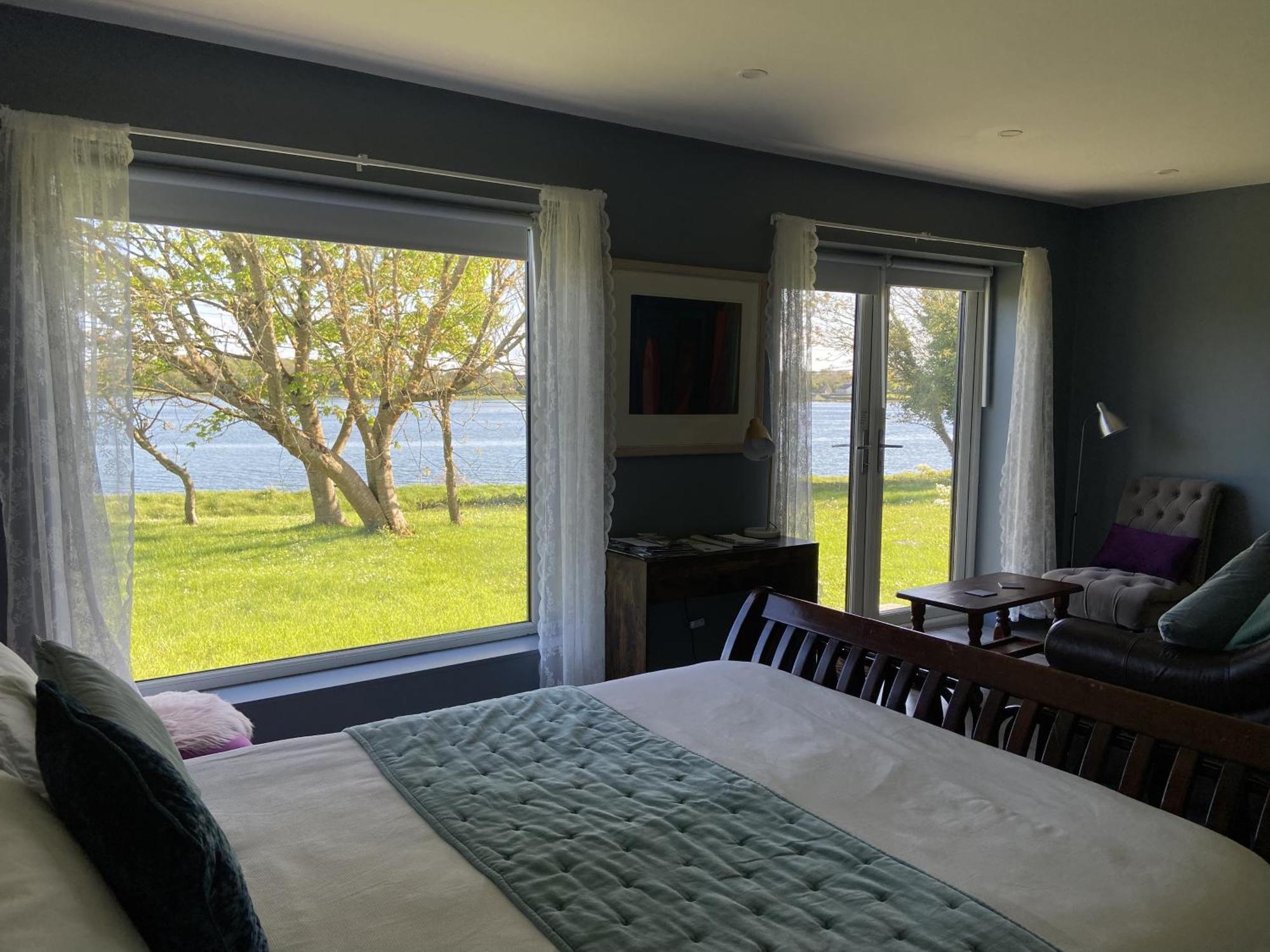The Cosy Studio By The Shore 戈尔韦 外观 照片